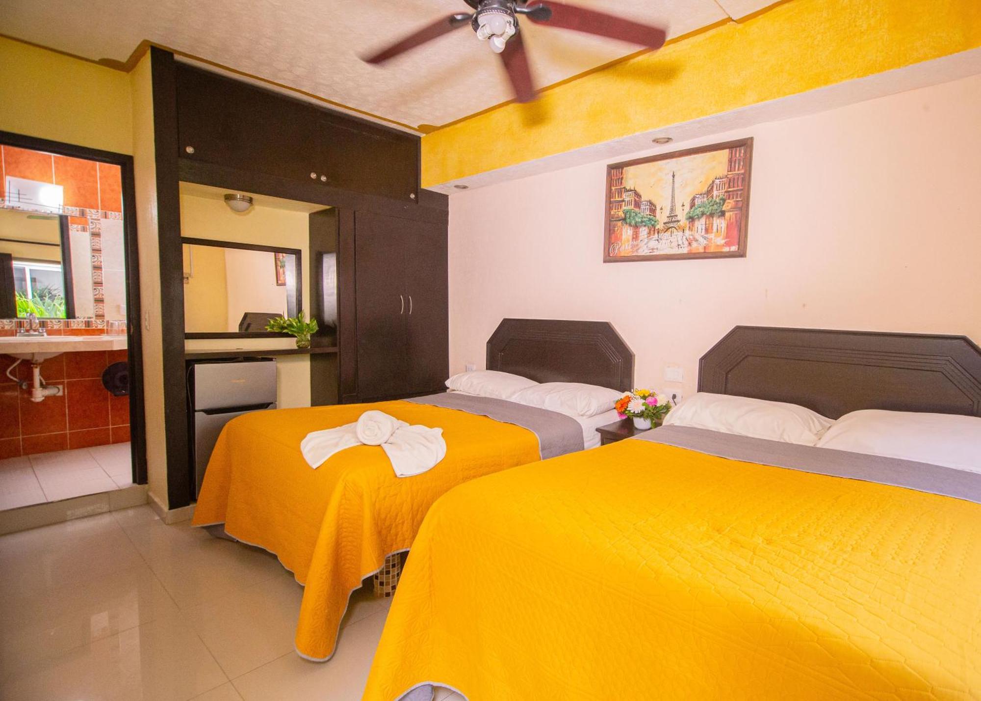 Hotel Melina Playa del Carmen Esterno foto