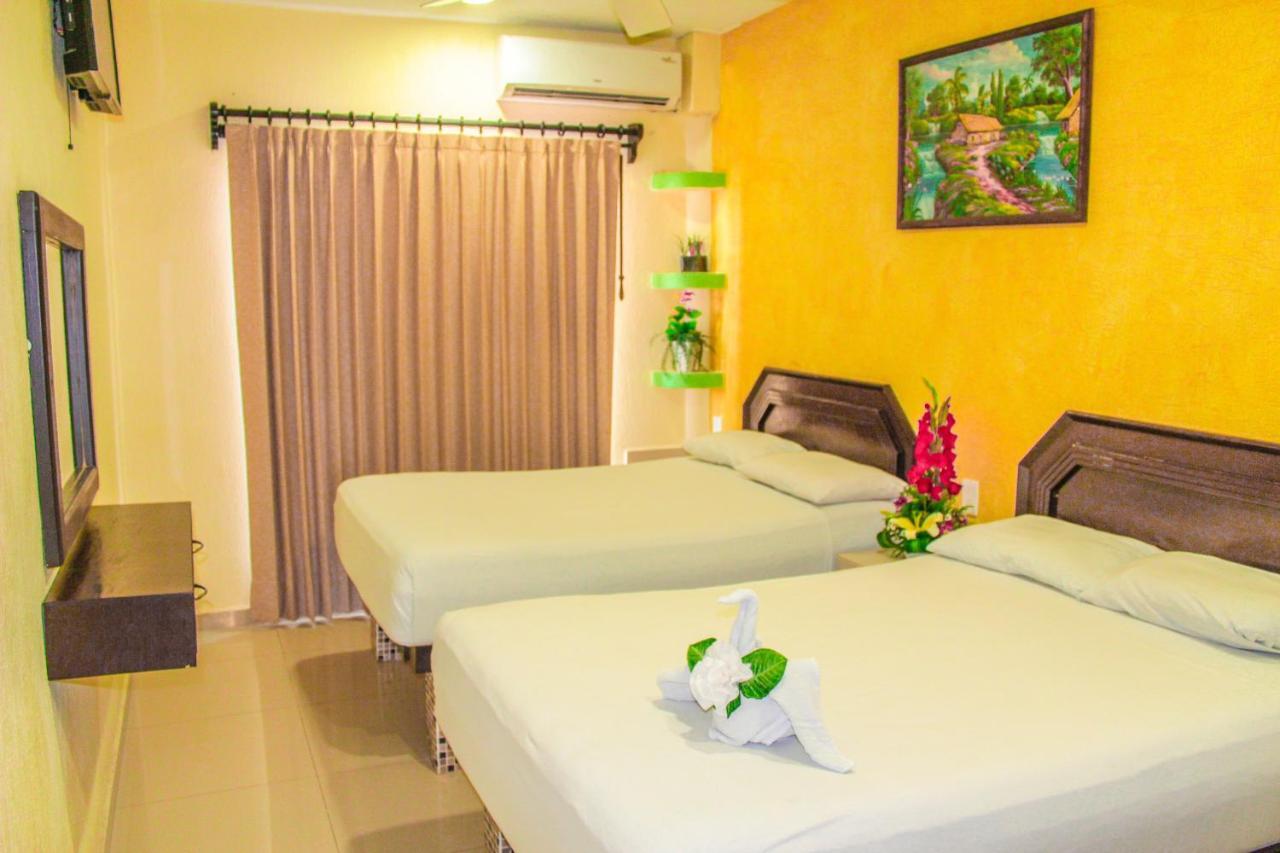 Hotel Melina Playa del Carmen Esterno foto